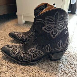Old Gringo Black and Gray Embroidered Ankle Boots